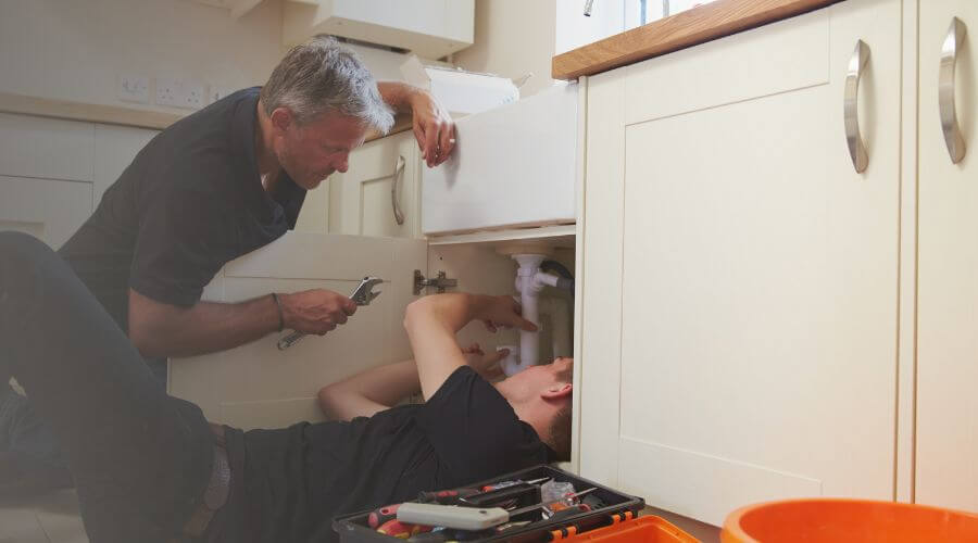 Professional burst pipe repair services in Van Vleck, TX